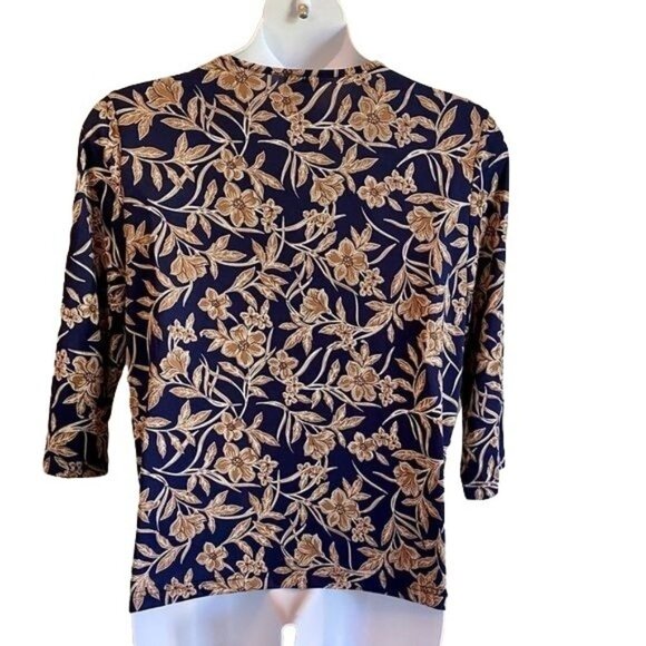 Bon Worth Navy Top with Floral Design Large - Picture 4 of 6